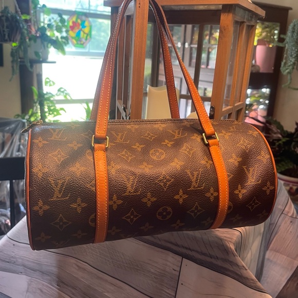 Louis Vuitton Papillon Bag đź’Ą Vintage and in Excellent Conditionđź’Ą Authentic - Picture 3 of 15